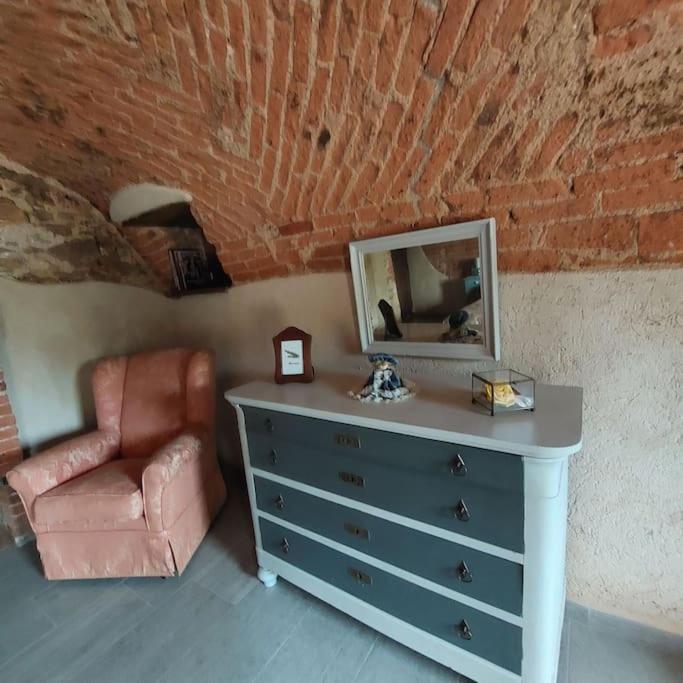 Ferienwohnung Istanti - Rosmarino Costigliole Saluzzo Exterior foto